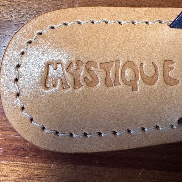 MYSTIQUE Jeweled Sandals, so Gorgeous, Classy and Unique!! Royal Blue Sz 37 US 7 - Picture 5 of 7